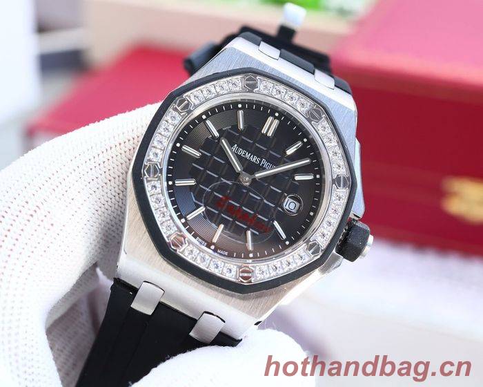 Audemars Piguet Watch APW00007-3